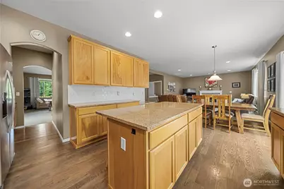 418 103rd Avenue NE, Lake Stevens, WA 98258 - Photo 7