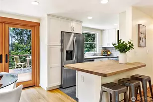 11527 39th Ave NE, Seattle, WA 98125 - Photo 7