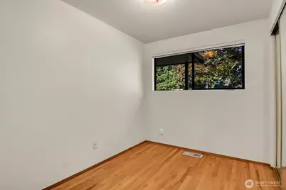 4030 139th Avenue SE, Bellevue, WA 98006 - Photo 9