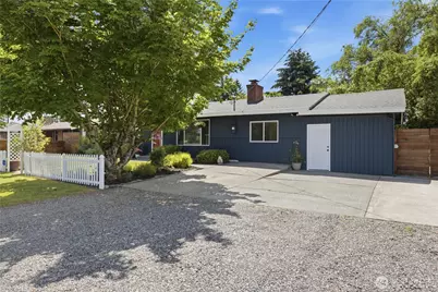 810 132nd Street S, Tacoma, WA 98444 - Photo 3