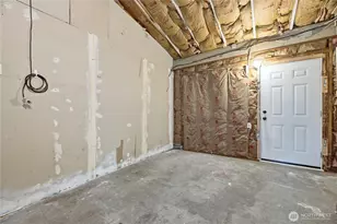 810 132nd St S, Tacoma, WA 98444 - Photo 33