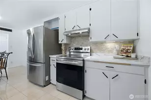 810 132nd St S, Tacoma, WA 98444 - Photo 13