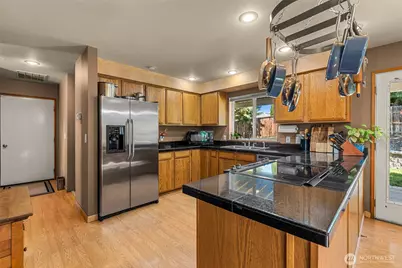 121 Manhattan Square, East Wenatchee, WA 98802 - Photo 9