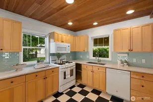 33917 SE 43rd St, Fall City, WA 98024 - Photo 13