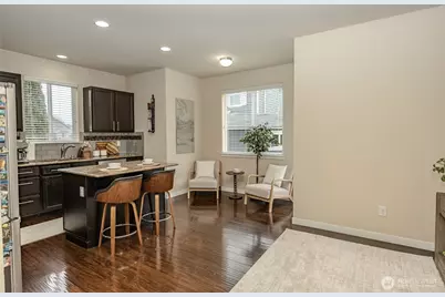 1737 Hillcrest Loop, Mount Vernon, WA 98274 - Photo 15
