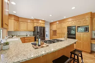 23232 SE 253rd Pl, Maple Valley, WA 98038 - Photo 7