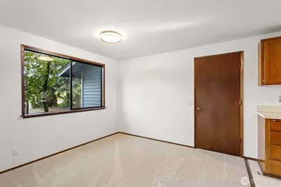 9920 2nd Avenue SE, Everett, WA 98208 - Photo 11