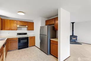 9920 2nd Ave SE, Everett, WA 98208 - Photo 7
