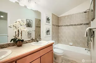 11212 Greenwood Ave N, Seattle, WA 98133 - Photo 15