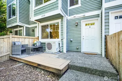 11212 Greenwood Avenue N #B, Seattle, WA 98133 - Photo 3