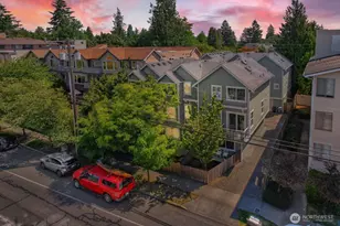 11212 Greenwood Ave N, Seattle, WA 98133 - Photo 19