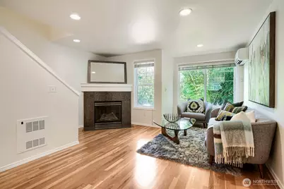 11212 Greenwood Avenue N #B, Seattle, WA 98133 - Photo 11