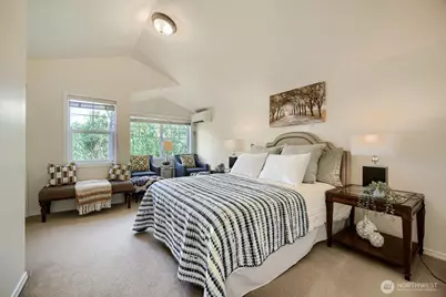 11212 Greenwood Avenue N #B, Seattle, WA 98133 - Photo 13
