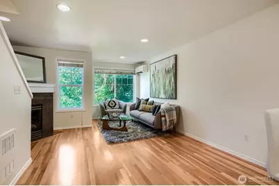 11212 Greenwood Avenue N #B, Seattle, WA 98133 - Photo 9