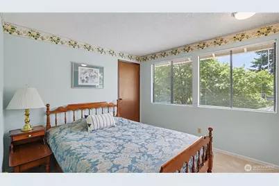 15822 SE 167th Place, Renton, WA 98058 - Photo 23
