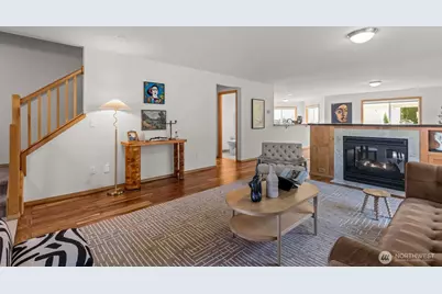2120 248th Place SE, Sammamish, WA 98075 - Photo 5
