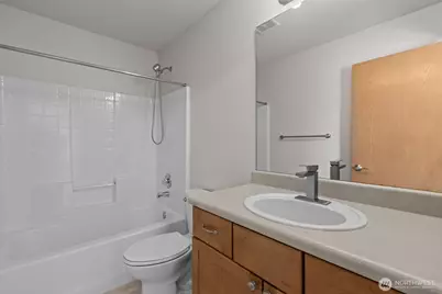 2120 248th Place SE, Sammamish, WA 98075 - Photo 25