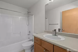 2120 248th Pl SE, Sammamish, WA 98075 - Photo 25