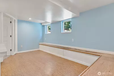 410 118th Street S, Tacoma, WA 98444 - Photo 23