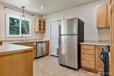 410 118th Street S, Tacoma, WA 98444 - Photo 13