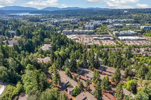 9398 Redmond-Woodinville Road NE, Redmond, WA 98052 - Photo 25