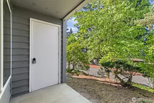 9398 Redmond-Woodinville Road NE, Redmond, WA 98052 - Photo 15