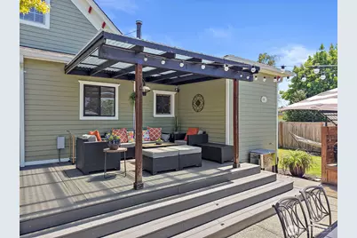 1303 W Main, Puyallup, WA 98371 - Photo 33