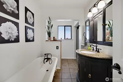 1303 W Main, Puyallup, WA 98371 - Photo 9