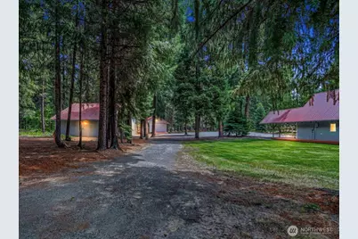 2605 Larch Drive, Leavenworth, WA 98826 - Photo 3