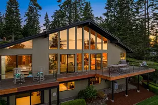 10793 NE Bill Point Dr, Bainbridge Island, WA 98110 - Photo 37