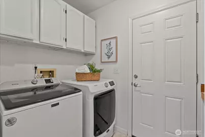 1030 NW Inneswood Drive, Issaquah, WA 98027 - Photo 27