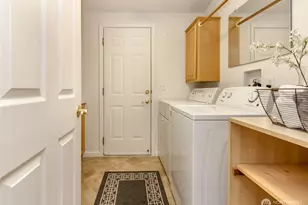 24112 221st Pl SE, Maple Valley, WA 98038 - Photo 13