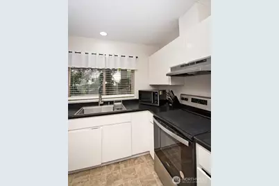 1347 Jasmine Lane, Bremerton, WA 98311 - Photo 7