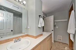 1347 Jasmine Ln, Bremerton, WA 98311 - Photo 11