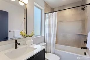 4428 Dayton Ave N, Seattle, WA 98103 - Photo 29