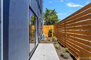 4428 Dayton Ave N, Seattle, WA 98103 - Photo 7