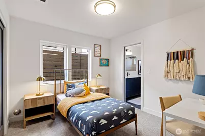 4430 Dayton Avenue N, Seattle, WA 98103 - Photo 5