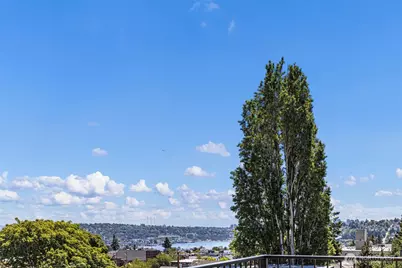 4430 Dayton Avenue N, Seattle, WA 98103 - Photo 39