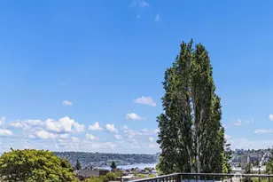 4430 Dayton Ave N, Seattle, WA 98103 - Photo 39
