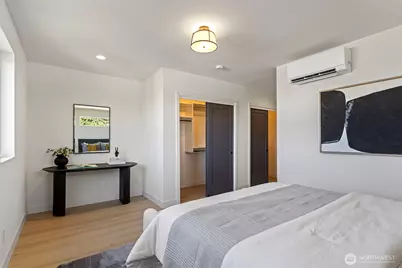 4430 Dayton Avenue N, Seattle, WA 98103 - Photo 27