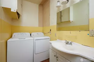 303 E Oak St, Walla Walla, WA 99362 - Photo 23