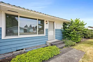 12152 Alaska St S, Tacoma, WA 98444 - Photo 3