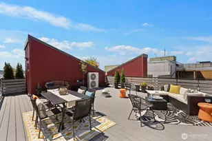66 Bell St, Seattle, WA 98121 - Photo 25