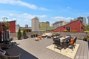 66 Bell St, Seattle, WA 98121 - Photo 27