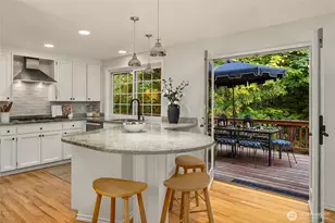 20603 NE 37th Way, Sammamish, WA 98074 - Photo 11