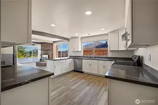 20916 Military Rd S, SeaTac, WA 98198 - Photo 11