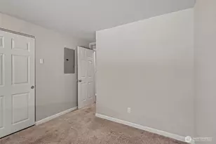 9905 NE 124th St, Kirkland, WA 98034 - Photo 21