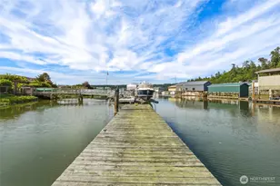 8145 Sandy Hook Ter, Clinton, WA 98236 - Photo 29