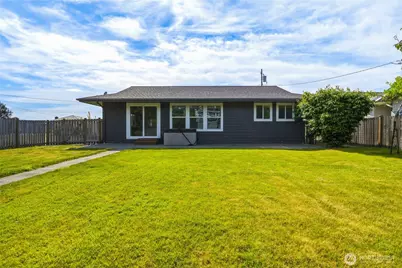 8145 Sandy Hook Terrace, Clinton, WA 98236 - Photo 25