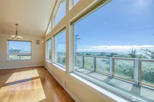 36 Duke Ln, Pacific Beach, WA 98571 - Photo 7